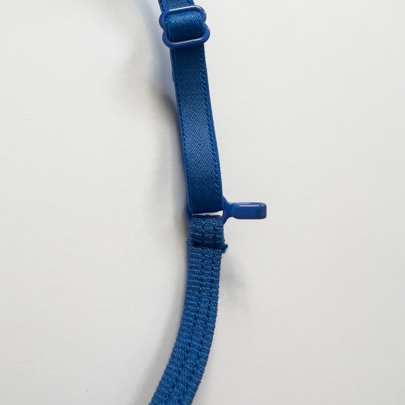 Cotton-On Body | Blue Sports Bra | Size M NWT - Picture 5 of 5